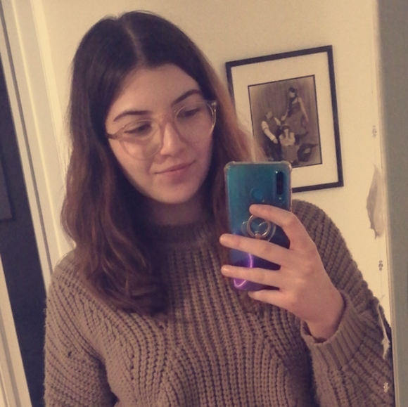 Hello! - Picture 1 of 2